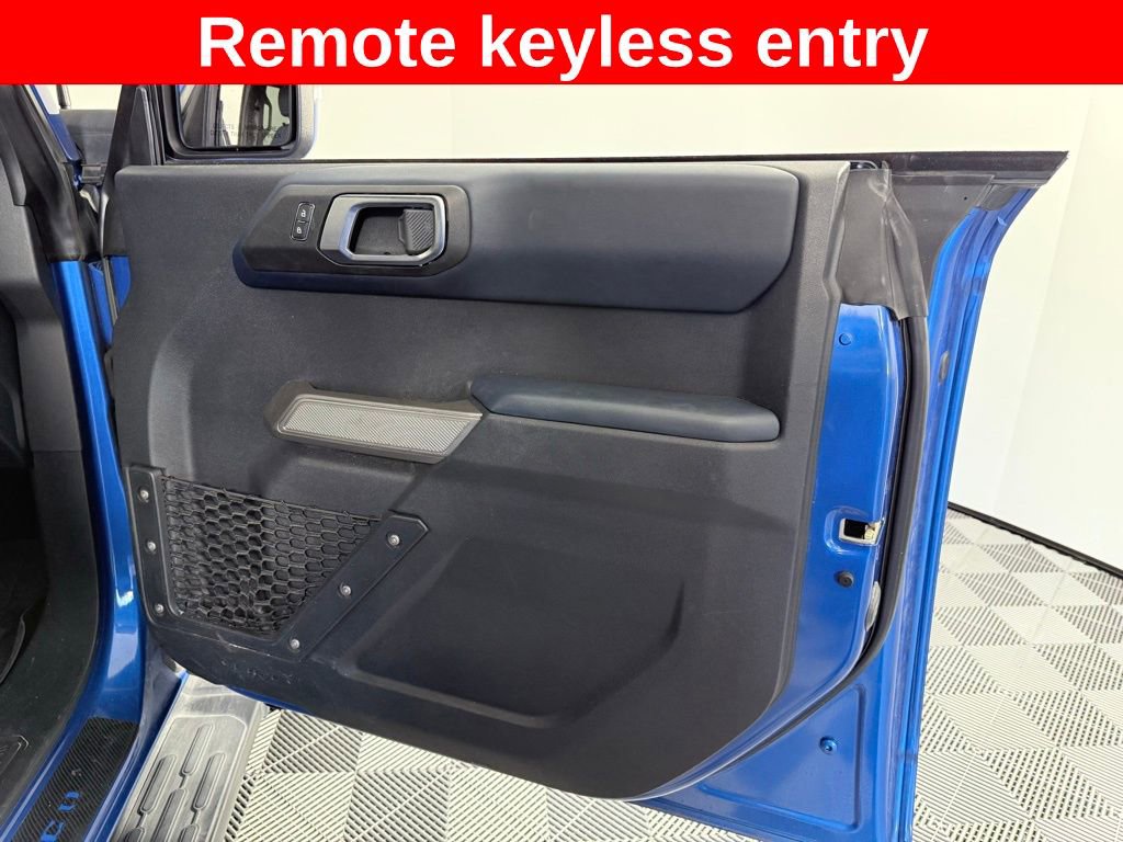 Used 2022 Ford Bronco Outer Banks image 10