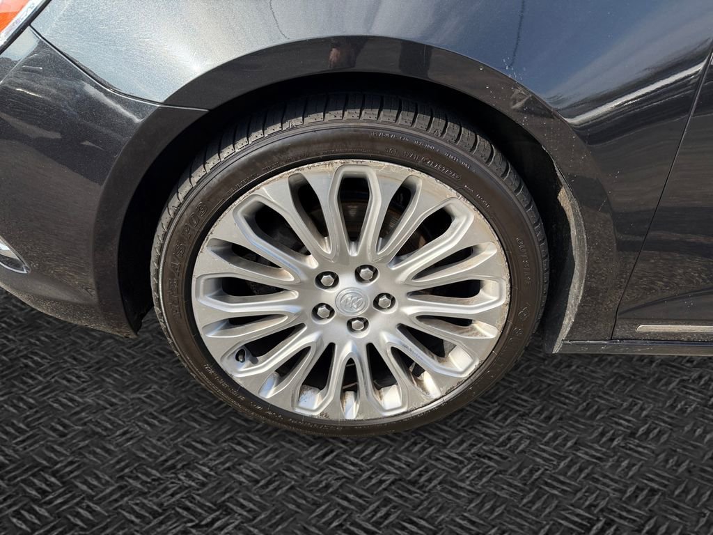 Used 2014 Buick LaCrosse Premium image 11