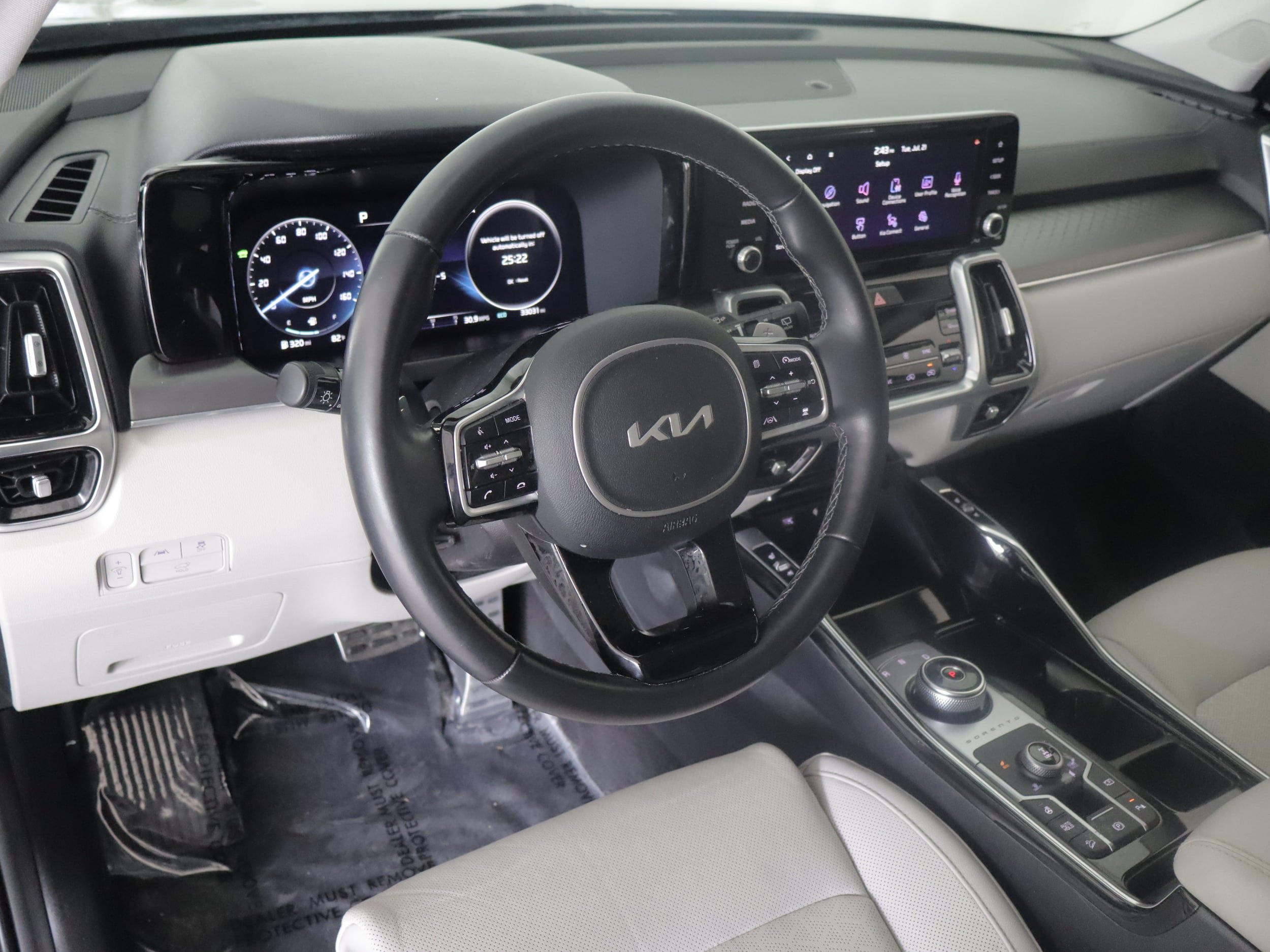 Used 2023 Kia Sorento SX Prestige w/ Panoramic Sunroof Package AWD/4WD image 11