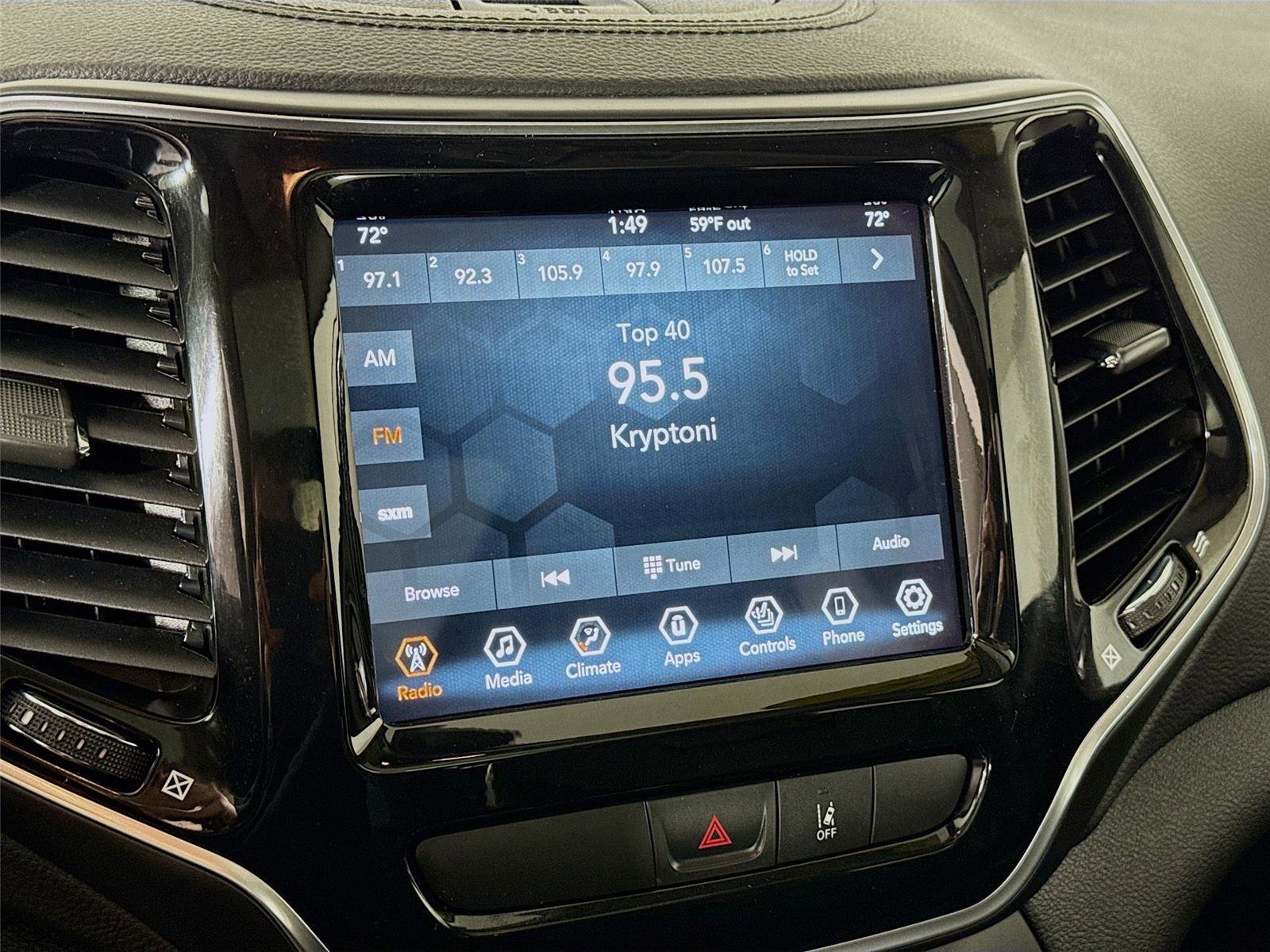 Used 2022 Jeep Cherokee Limited w/ Mopar Interior Package image 14