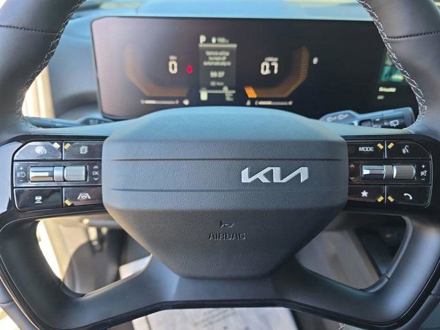 New 2026 Kia Sorento LX FWD image 6