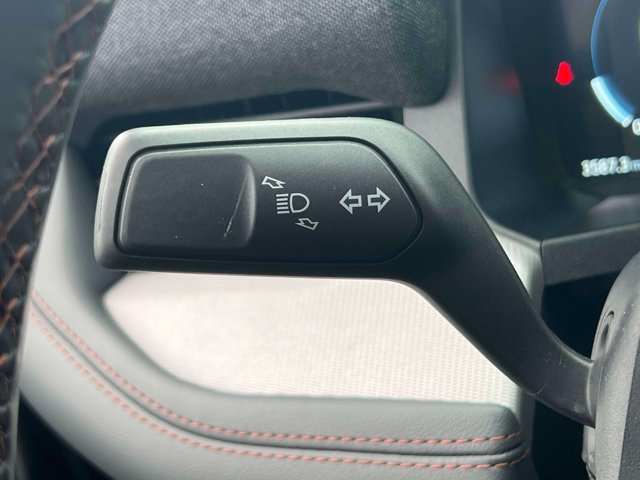 Used 2026 Ford Explorer Active AWD/4WD image 29