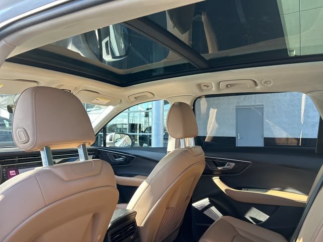 Used 2025 Audi Q7 3.0T Premium Plus AWD/4WD image 28
