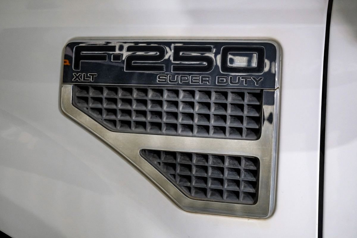 Used 2008 Ford F250 XLT image 38