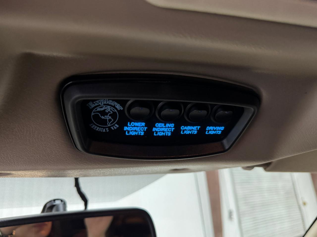 Used 2016 Chevrolet Express 2500 Extended image 32