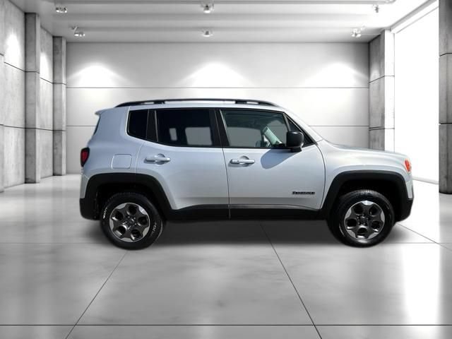 Used 2017 Jeep Renegade Sport w/ Power & Air Group AWD/4WD image 9