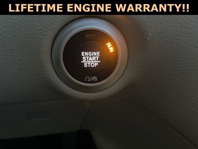 Certified 2024 Chrysler Pacifica Touring-L image 20