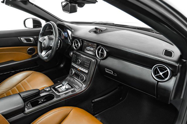 Used 2017 Mercedes-Benz SLC 43 AMG image 13
