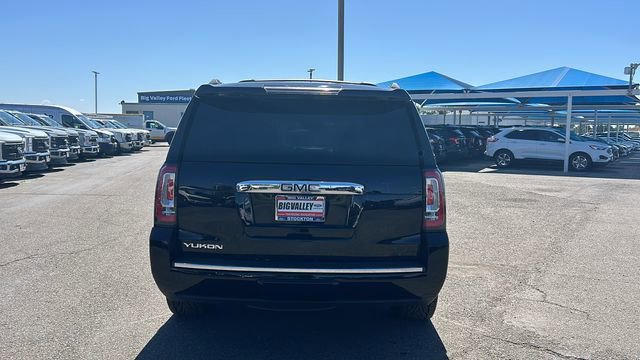 Used 2018 GMC Yukon Denali w/ Denali Ultimate Package AWD/4WD image 4