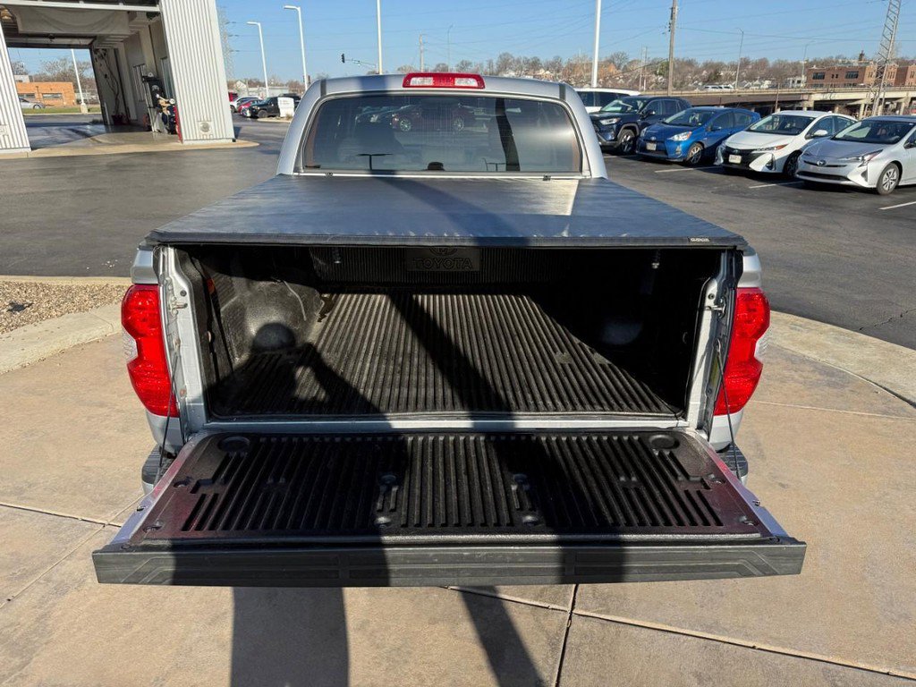 Used 2016 Toyota Tundra Limited w/ Limited Premium Package image 7