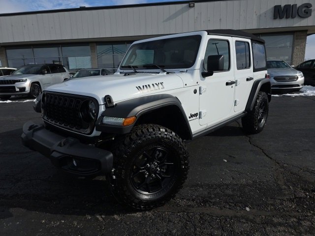 Used 2024 Jeep Wrangler Willys image 2