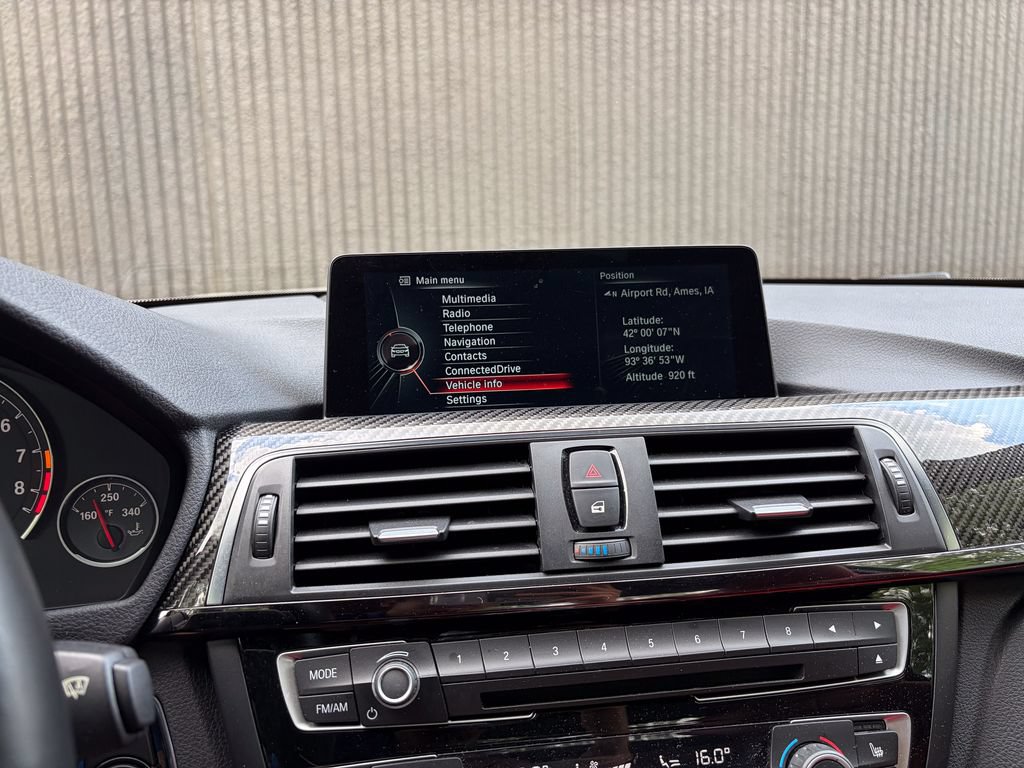 Used 2016 BMW M4 Coupe RWD image 36