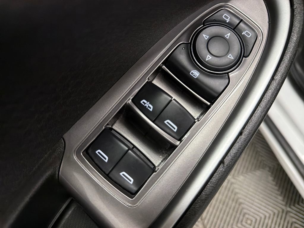 Used 2023 Chevrolet Malibu LT image 17