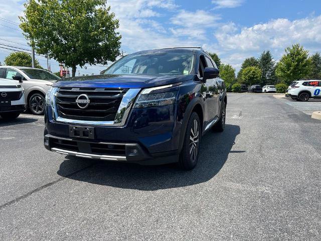 Certified 2022 Nissan Pathfinder Platinum AWD/4WD image 7