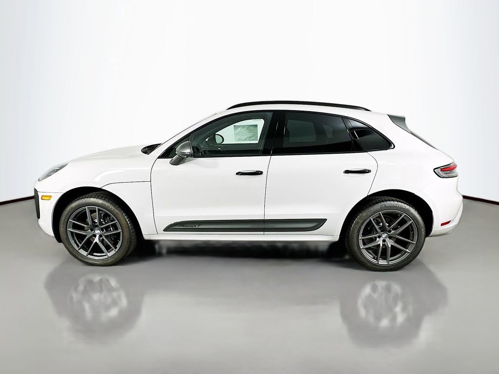 New 2025 Porsche Macan Turbo image 2