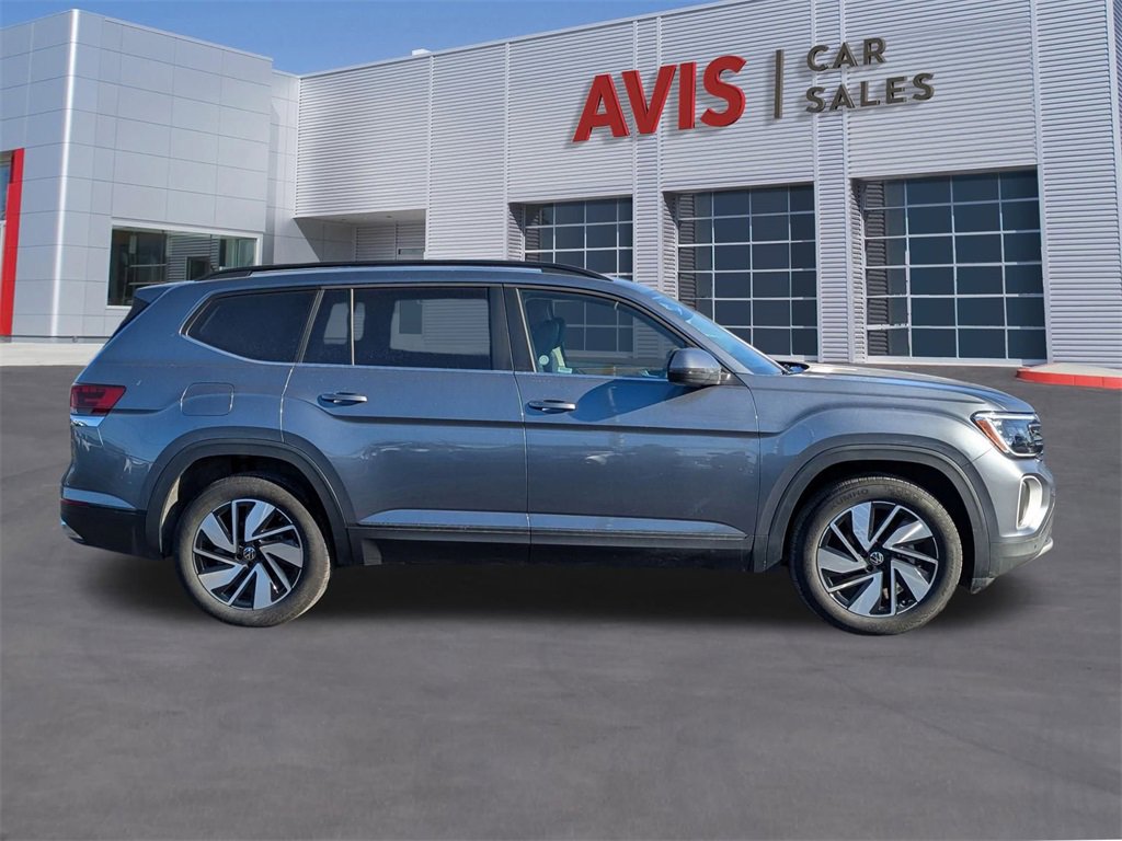Used 2025 Volkswagen Atlas SE image 7