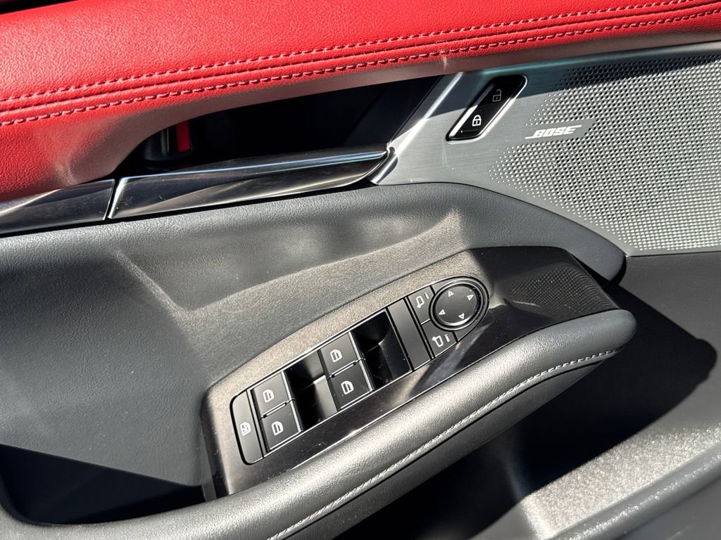 Used 2025 MAZDA MAZDA3 2.5 S Hatchback w/ Premium Pkg image 29