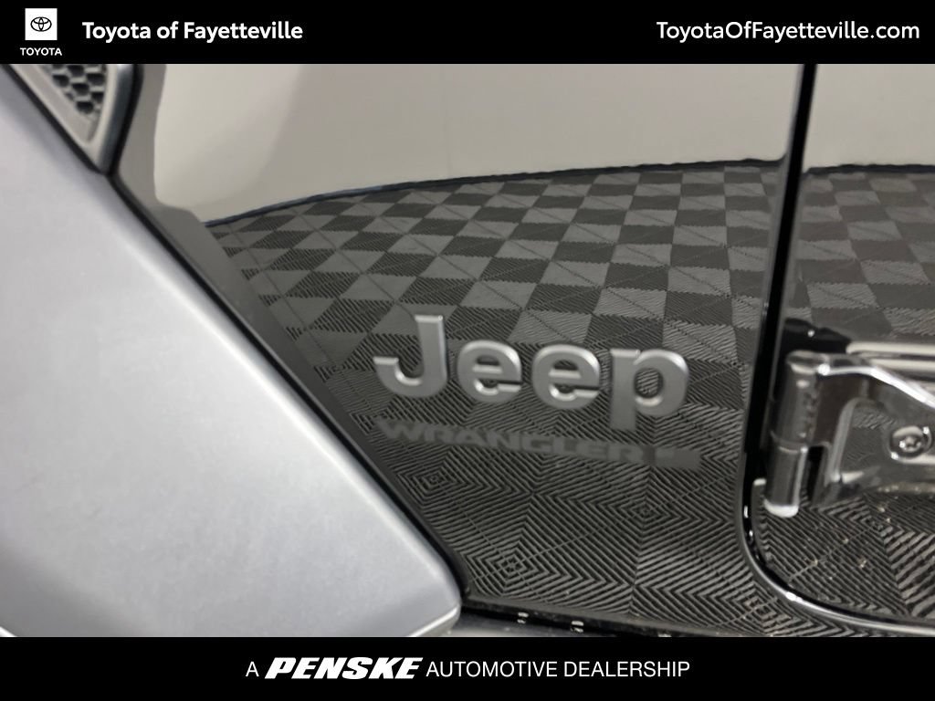 Used 2024 Jeep Wrangler Unlimited Sport AWD/4WD image 10