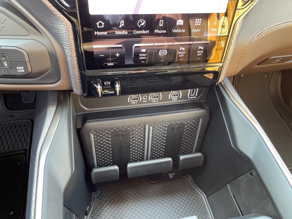 New 2026 RAM 2500 Limited AWD/4WD image 21
