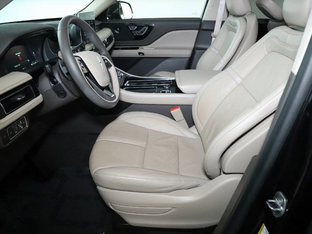 Certified 2023 Lincoln Aviator Reserve w/ Elements Package Plus image 21