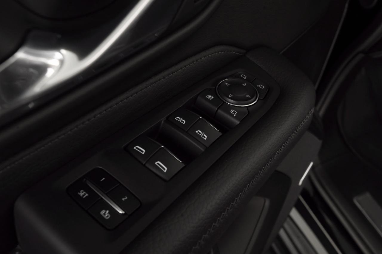 Used 2024 GMC Yukon Denali w/ Advanced Technology Package image 33