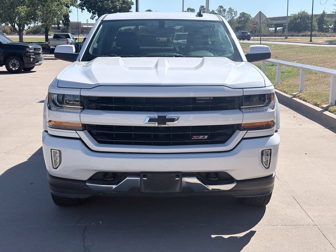 Used 2017 Chevrolet Silverado 1500 LT w/ All Star Edition AWD/4WD image 2