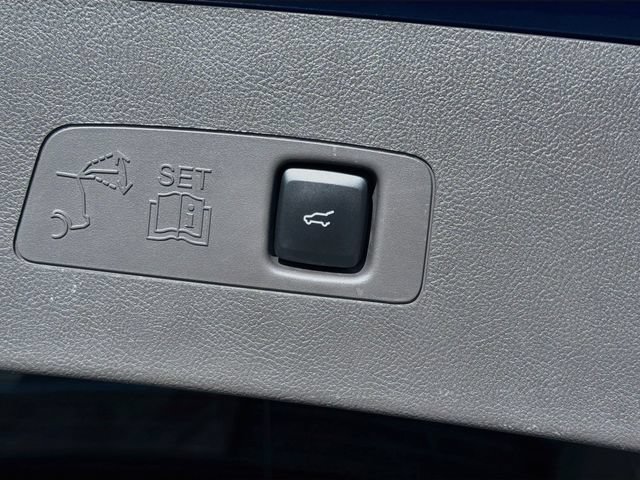 Used 2020 Lincoln Corsair FWD w/ Premium Package image 14