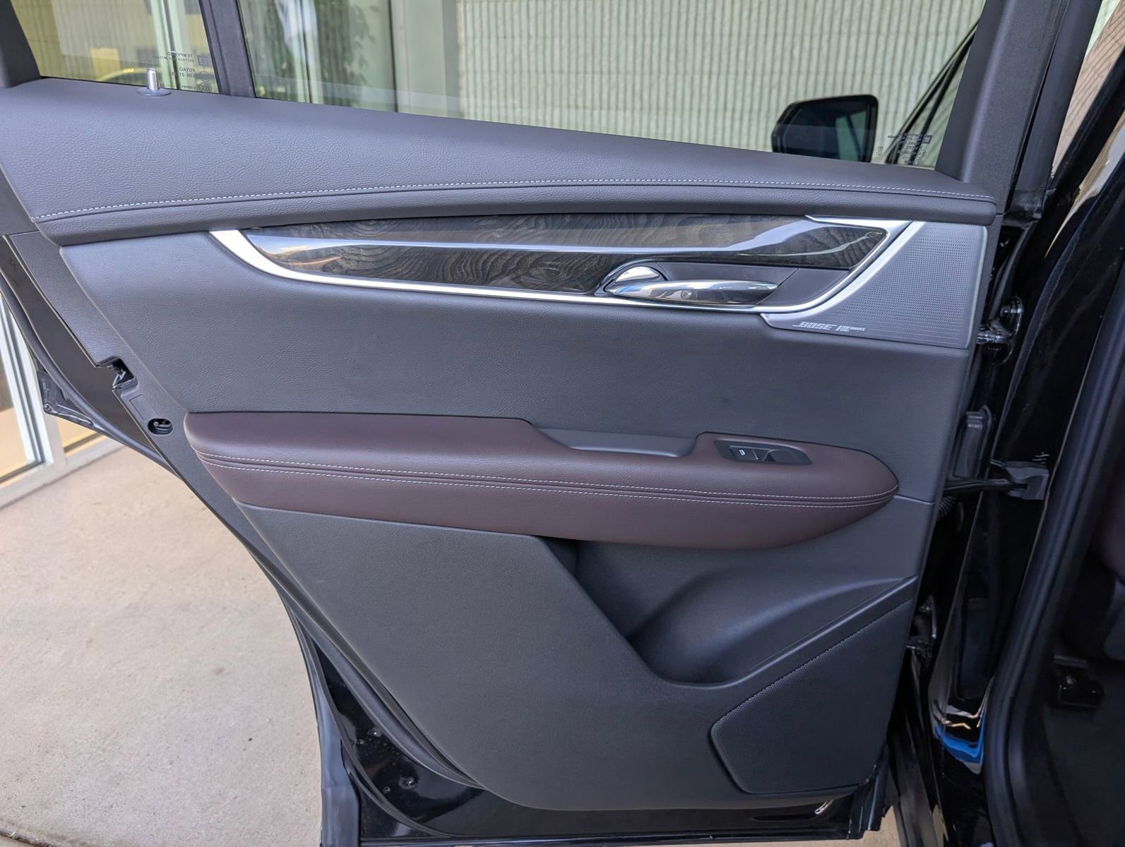 Used 2023 Cadillac XT6 Premium Luxury image 26