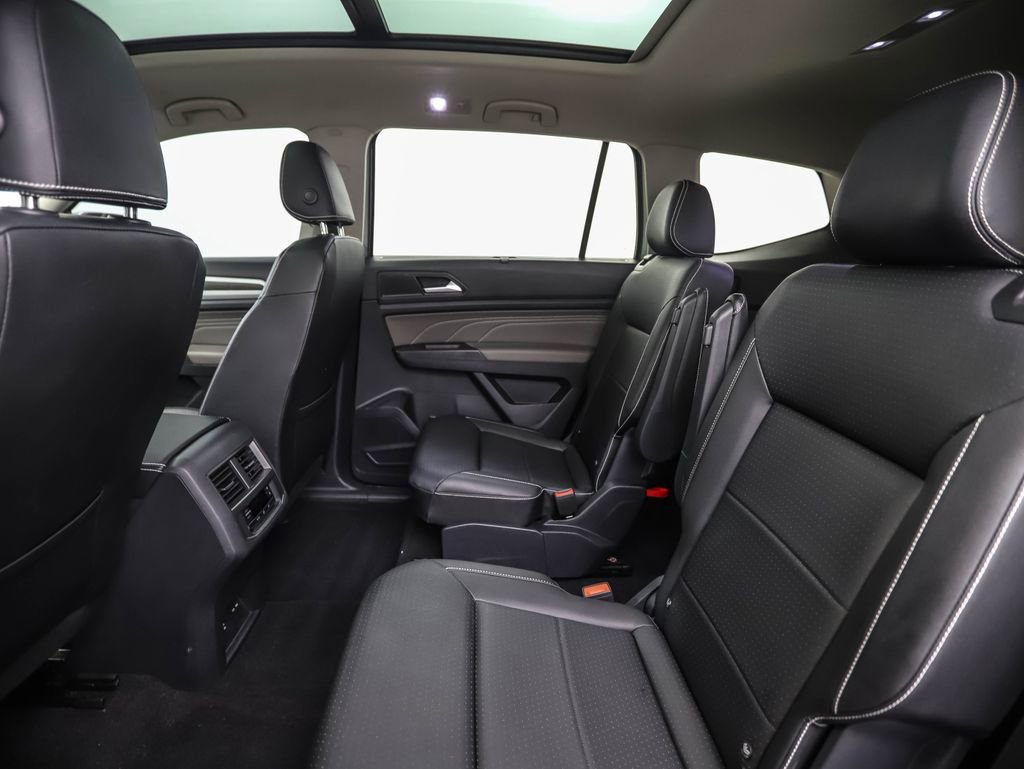 Used 2023 Volkswagen Atlas SE w/ Panoramic Sunroof Package image 21