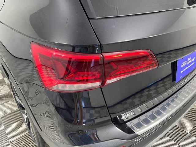 Used 2023 Volkswagen Taos SEL AWD/4WD image 19