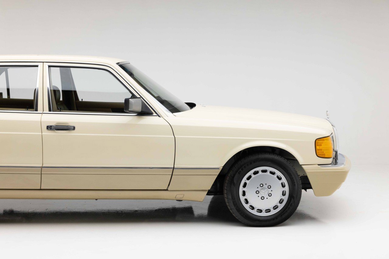 Used 1991 Mercedes-Benz 350 SD image 23