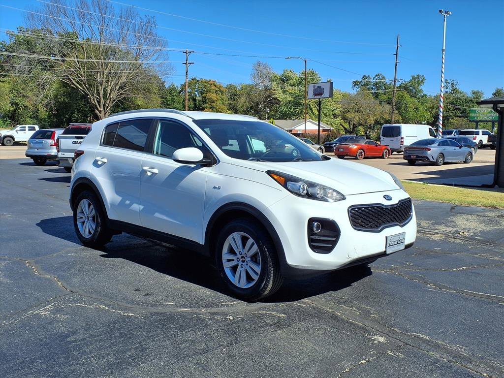 Used 2017 Kia Sportage LX w/ LX Popular Package image 1