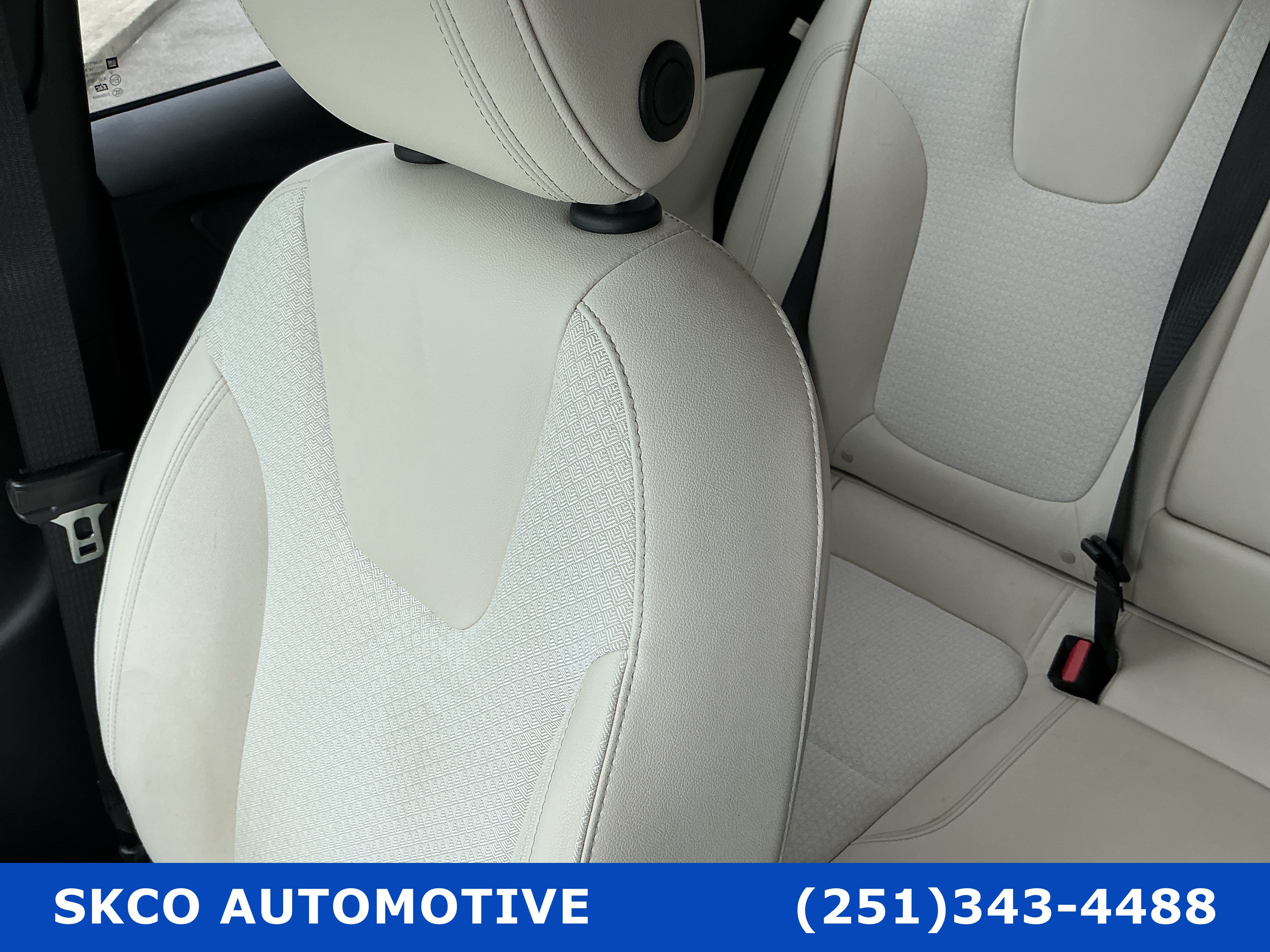 Used 2020 Buick Encore GX Select FWD image 27