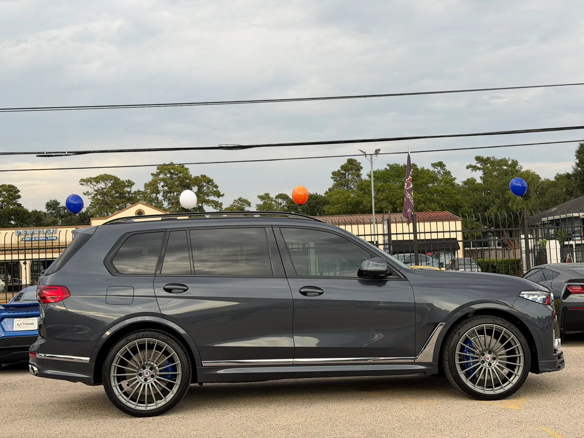 Used 2021 BMW ALPINA XB7 AWD/4WD image 11