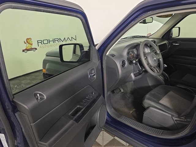 Used 2016 Jeep Patriot Sport w/ Power Value Group image 18