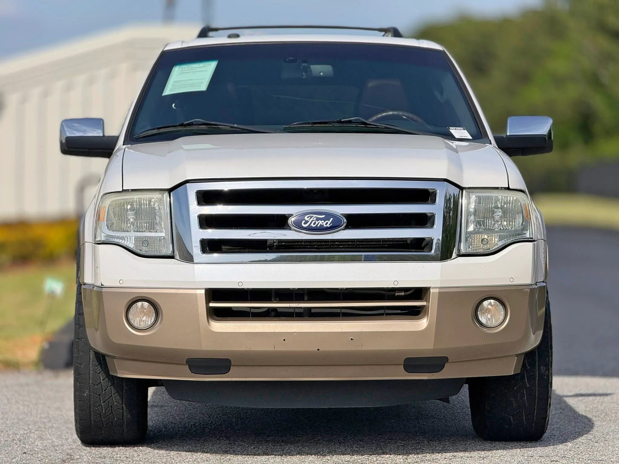 Used 2014 Ford Expedition EL King Ranch RWD image 3