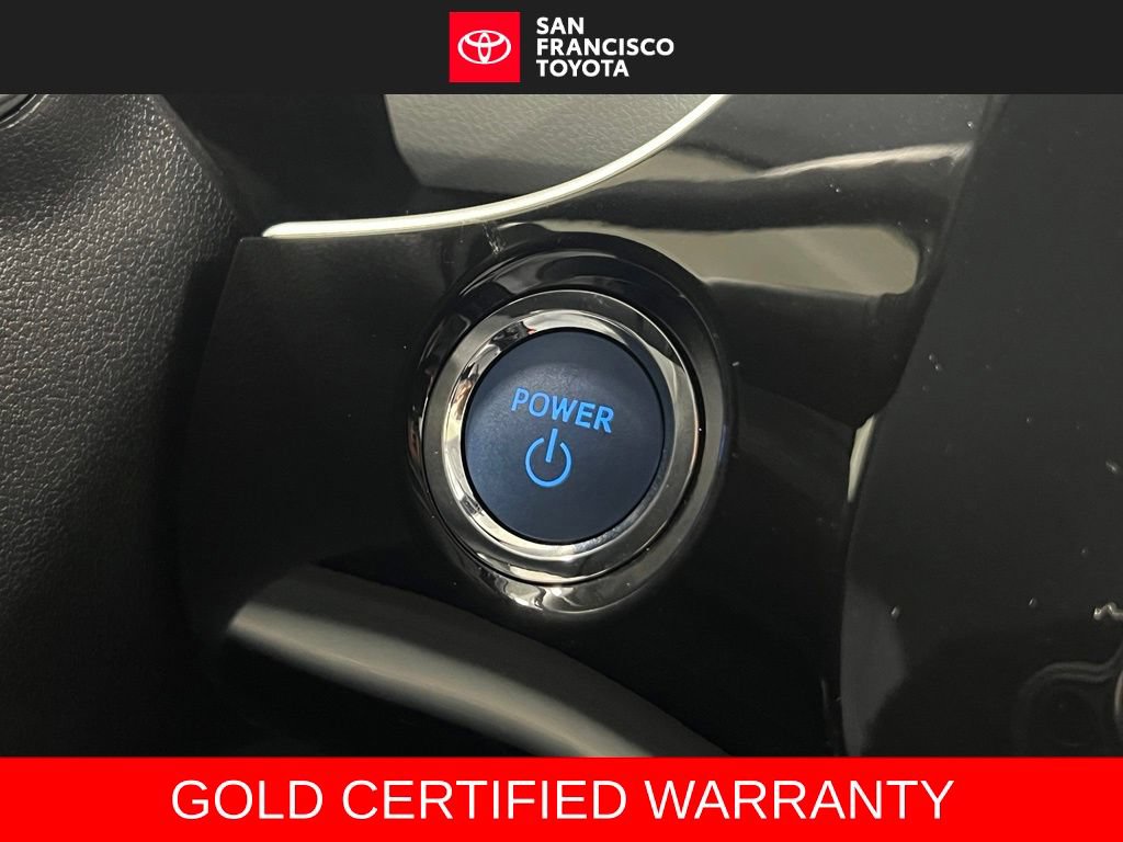 Certified 2022 Toyota Prius LE FWD image 22