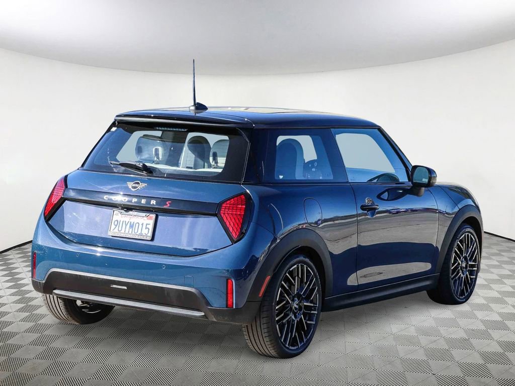 Used 2025 MINI Cooper S image 5