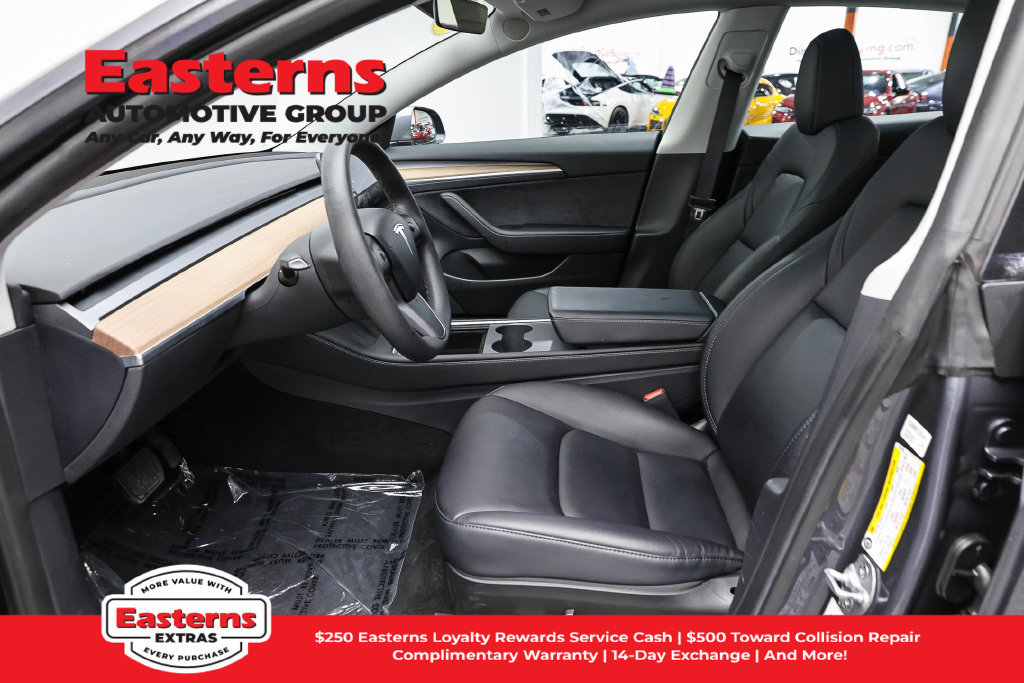 Used 2023 Tesla Model 3 Standard Range RWD image 15