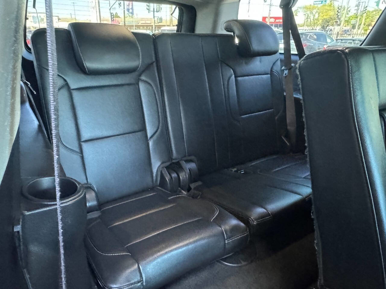 Used 2016 Chevrolet Suburban LT AWD/4WD image 15