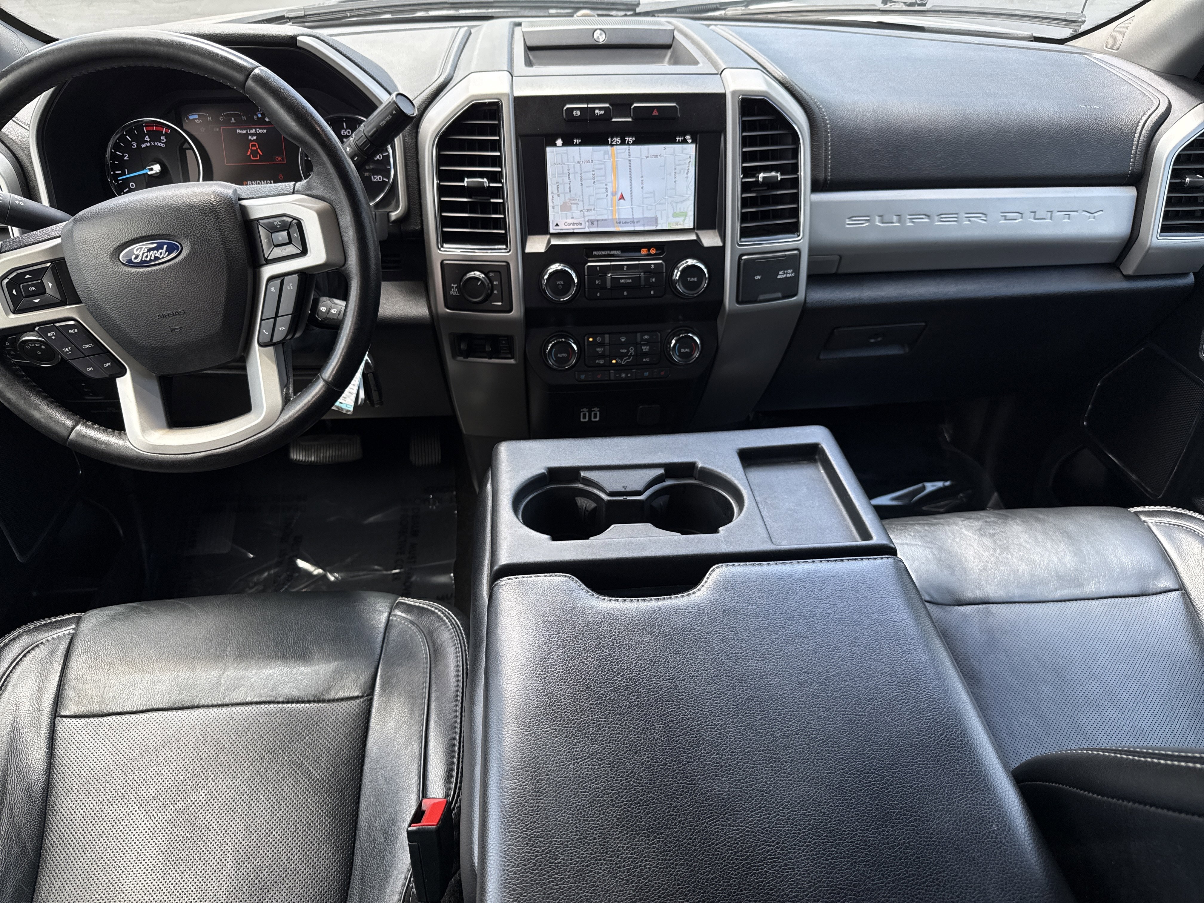 Used 2019 Ford F350 Lariat w/ Camper Package AWD/4WD image 19