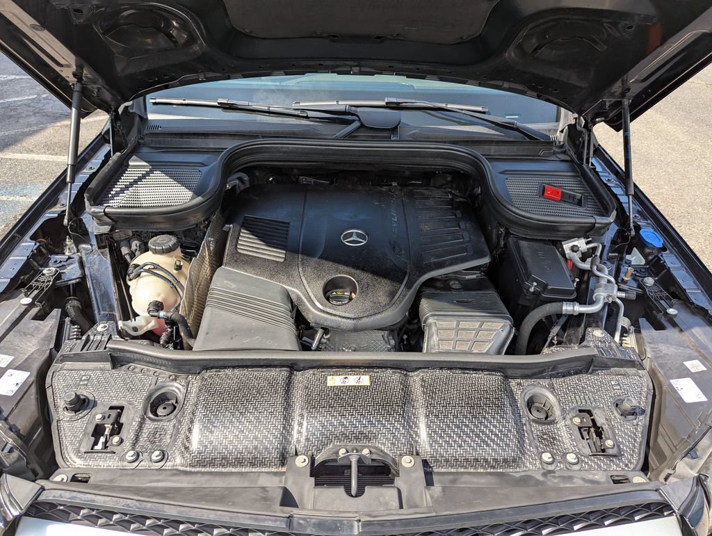 Used 2022 Mercedes-Benz GLS 450 4MATIC image 52