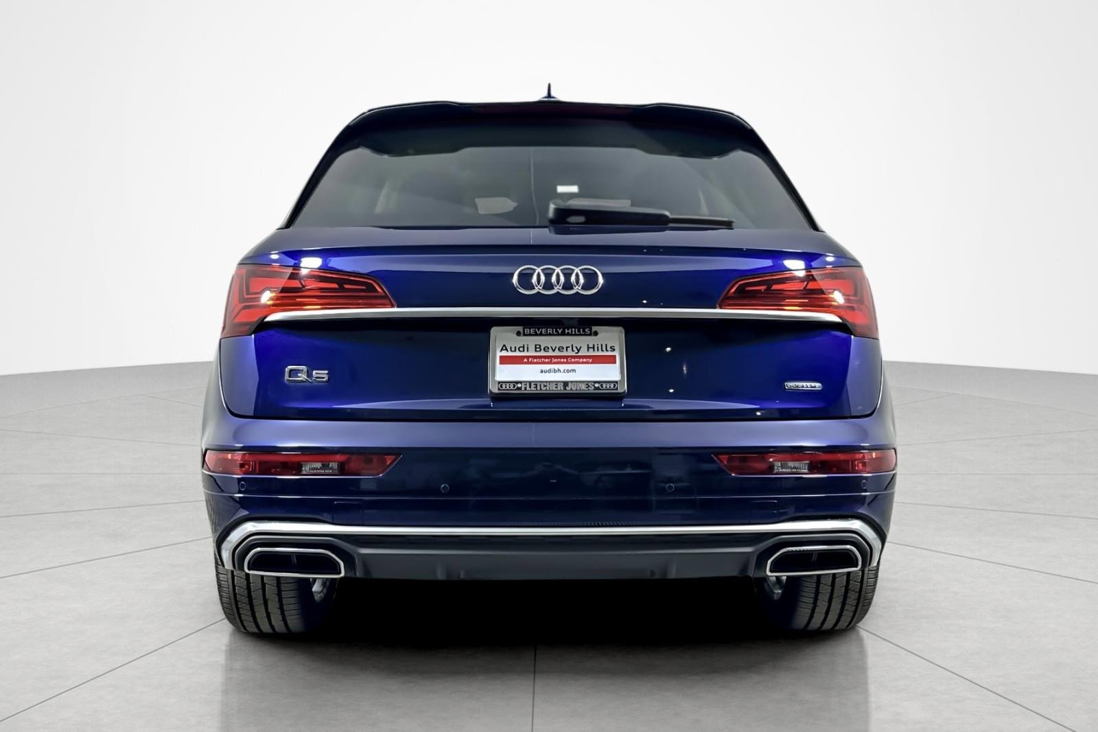 Used 2023 Audi Q5 2.0T Premium Plus w/ Premium Plus Package image 4