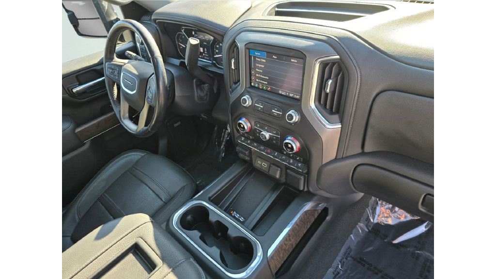 Used 2022 GMC Sierra 3500 Denali w/ Denali Ultimate Package AWD/4WD image 36