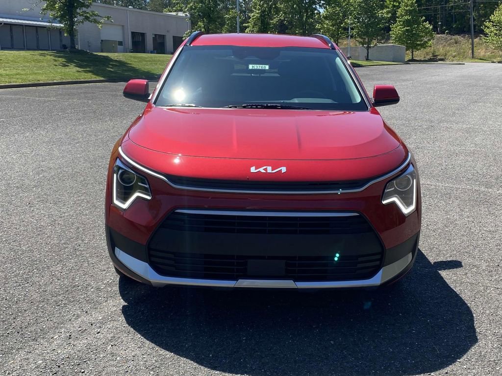 New 2025 Kia Niro EX image 6