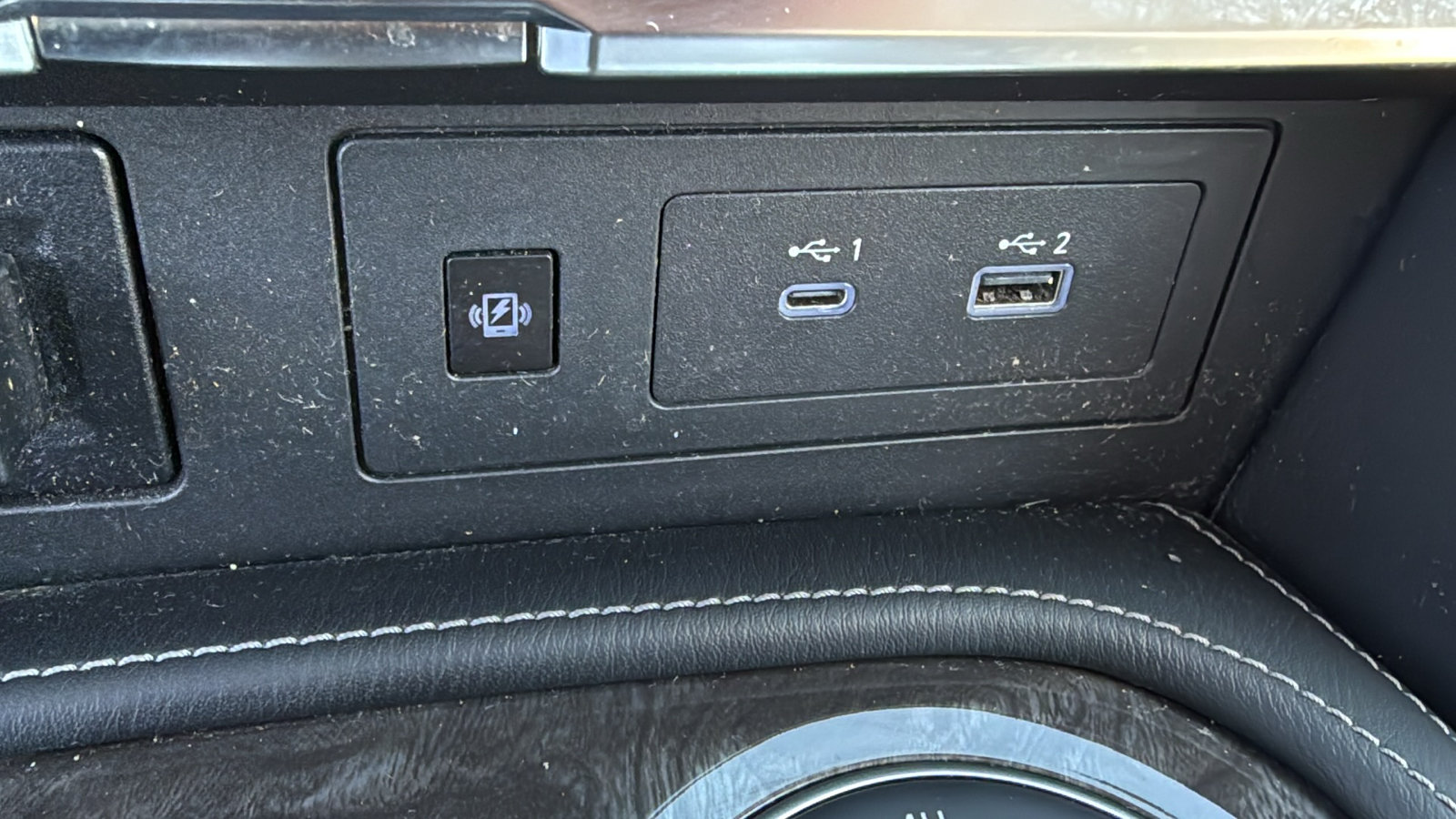 Certified 2021 Nissan Armada Platinum w/ Captain's Chairs Package AWD/4WD image 16