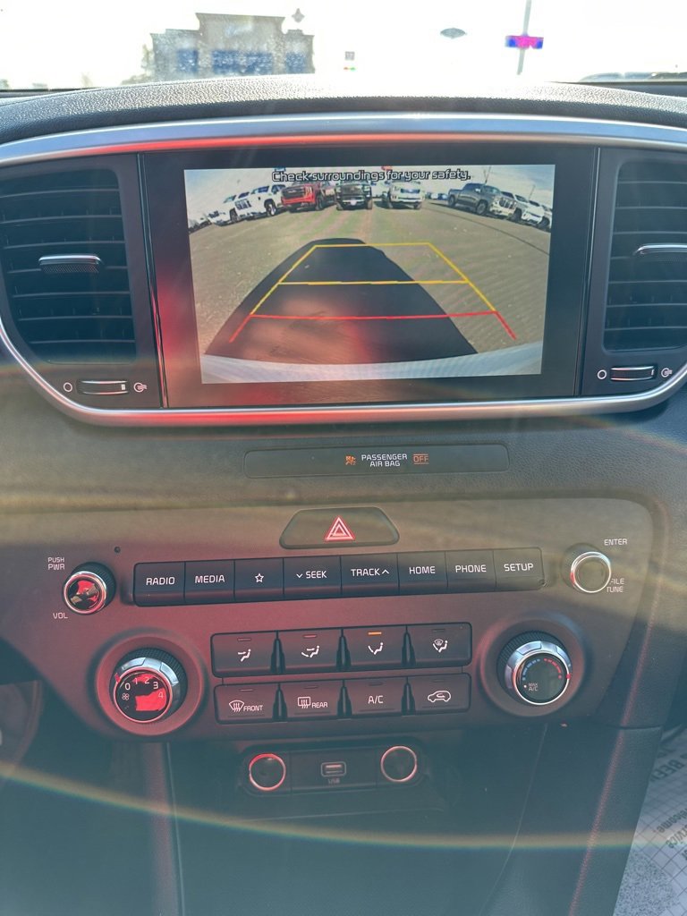 Used 2022 Kia Sportage LX image 32