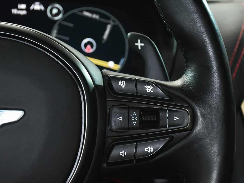 Used 2023 Aston Martin DBX AWD/4WD image 36