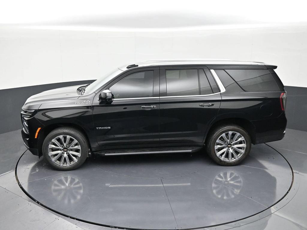 Used 2025 Chevrolet Tahoe High Country image 13