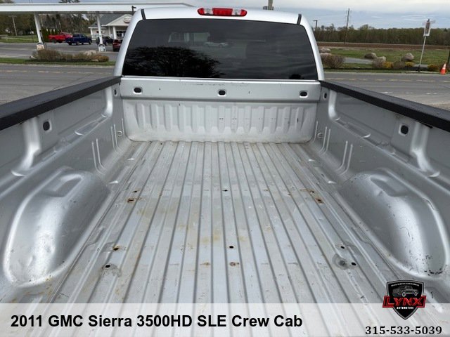 Used 2011 GMC Sierra 3500 SLE w/ SLE Preferred Package AWD/4WD image 25